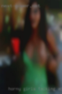 horny girls talking about their pussy