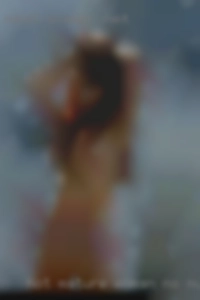 hot mature woman no nude