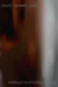 SabbySlaveToday horny girls talking about their pussy